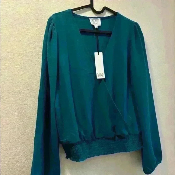 Olive and Oak dark teal jade cross long sleeve blouse - Picture 3 of 5